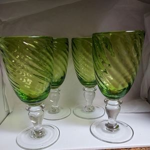 Vintage Chatreuse Swirl Handblown Goblets Set Of 4.
